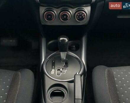 Черный Мицубиси АСХ, объемом двигателя 1.8 л и пробегом 138 тыс. км за 10900 $, фото 13 на Automoto.ua