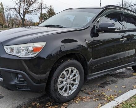 Черный Мицубиси АСХ, объемом двигателя 1.8 л и пробегом 140 тыс. км за 11200 $, фото 4 на Automoto.ua