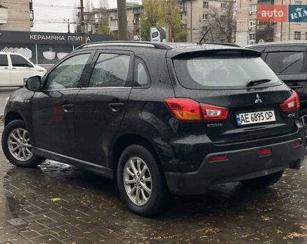 Черный Мицубиси АСХ, объемом двигателя 1.8 л и пробегом 138 тыс. км за 10900 $, фото 5 на Automoto.ua