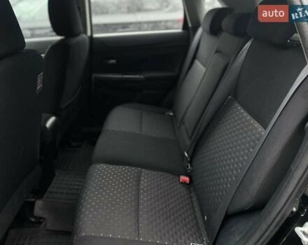 Черный Мицубиси АСХ, объемом двигателя 1.8 л и пробегом 138 тыс. км за 10900 $, фото 15 на Automoto.ua