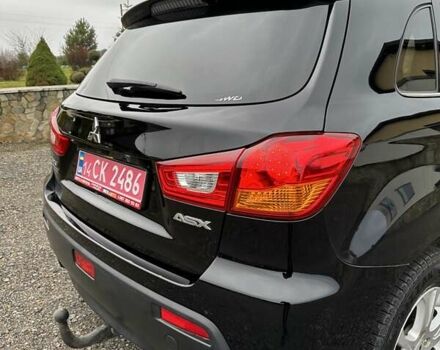 Черный Мицубиси АСХ, объемом двигателя 1.8 л и пробегом 226 тыс. км за 9950 $, фото 29 на Automoto.ua