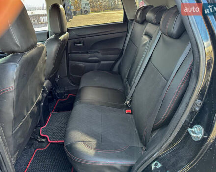 Черный Мицубиси АСХ, объемом двигателя 1.8 л и пробегом 253 тыс. км за 8200 $, фото 71 на Automoto.ua