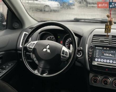 Черный Мицубиси АСХ, объемом двигателя 1.8 л и пробегом 138 тыс. км за 10900 $, фото 10 на Automoto.ua