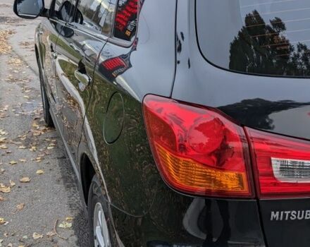 Черный Мицубиси АСХ, объемом двигателя 1.8 л и пробегом 140 тыс. км за 11200 $, фото 9 на Automoto.ua