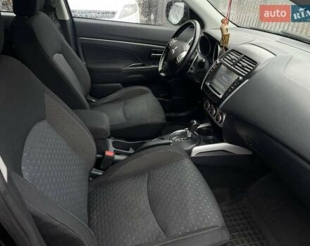 Черный Мицубиси АСХ, объемом двигателя 1.8 л и пробегом 138 тыс. км за 10900 $, фото 8 на Automoto.ua