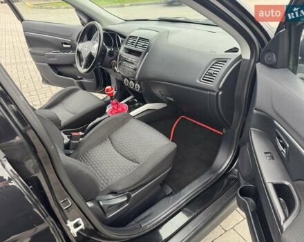 Черный Мицубиси АСХ, объемом двигателя 1.8 л и пробегом 225 тыс. км за 9500 $, фото 18 на Automoto.ua