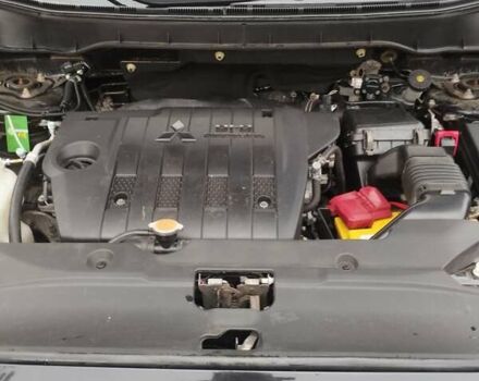 Черный Мицубиси АСХ, объемом двигателя 1.8 л и пробегом 246 тыс. км за 10500 $, фото 9 на Automoto.ua