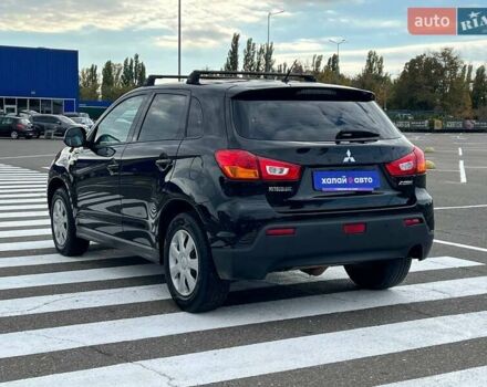 Черный Мицубиси АСХ, объемом двигателя 1.8 л и пробегом 210 тыс. км за 9999 $, фото 6 на Automoto.ua
