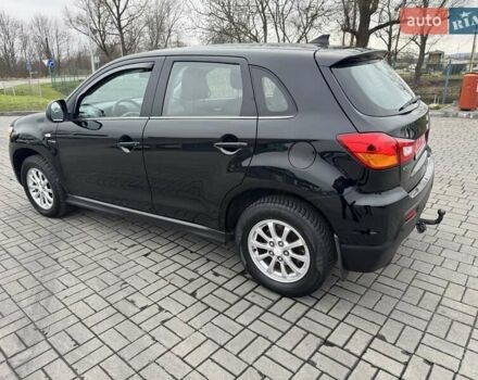 Черный Мицубиси АСХ, объемом двигателя 1.8 л и пробегом 225 тыс. км за 9500 $, фото 3 на Automoto.ua