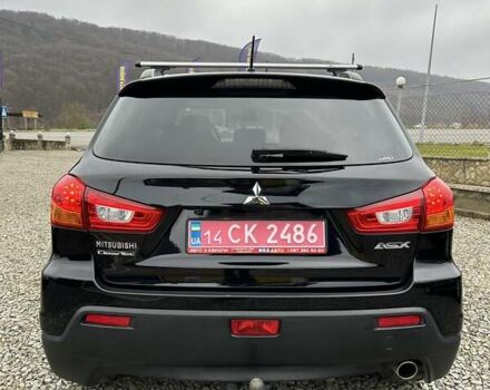 Черный Мицубиси АСХ, объемом двигателя 1.8 л и пробегом 226 тыс. км за 9950 $, фото 7 на Automoto.ua