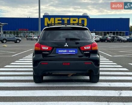 Черный Мицубиси АСХ, объемом двигателя 1.8 л и пробегом 210 тыс. км за 9999 $, фото 5 на Automoto.ua