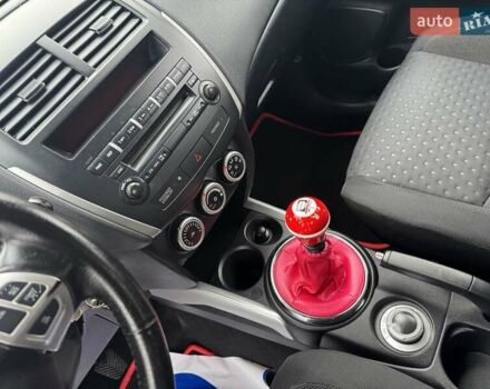 Черный Мицубиси АСХ, объемом двигателя 1.8 л и пробегом 225 тыс. км за 9500 $, фото 13 на Automoto.ua
