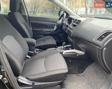 Черный Мицубиси АСХ, объемом двигателя 1.8 л и пробегом 175 тыс. км за 10900 $, фото 29 на Automoto.ua