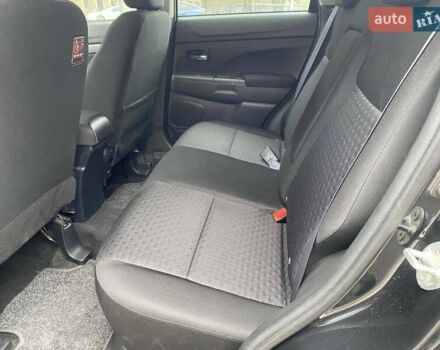 Черный Мицубиси АСХ, объемом двигателя 1.8 л и пробегом 175 тыс. км за 10900 $, фото 26 на Automoto.ua