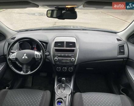 Черный Мицубиси АСХ, объемом двигателя 1.8 л и пробегом 175 тыс. км за 10900 $, фото 31 на Automoto.ua