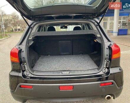 Черный Мицубиси АСХ, объемом двигателя 1.8 л и пробегом 175 тыс. км за 10900 $, фото 33 на Automoto.ua