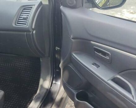 Чорний Міцубісі АСХ, об'ємом двигуна 1.8 л та пробігом 135 тис. км за 8800 $, фото 16 на Automoto.ua