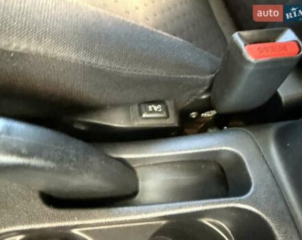 Чорний Міцубісі АСХ, об'ємом двигуна 1.8 л та пробігом 142 тис. км за 10999 $, фото 22 на Automoto.ua