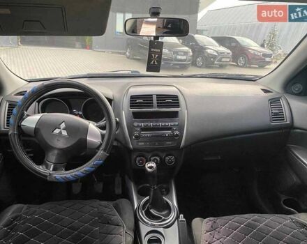 Черный Мицубиси АСХ, объемом двигателя 1.6 л и пробегом 237 тыс. км за 9390 $, фото 15 на Automoto.ua