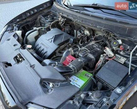 Черный Мицубиси АСХ, объемом двигателя 1.59 л и пробегом 237 тыс. км за 8900 $, фото 19 на Automoto.ua