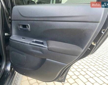 Черный Мицубиси АСХ, объемом двигателя 1.6 л и пробегом 237 тыс. км за 9390 $, фото 17 на Automoto.ua