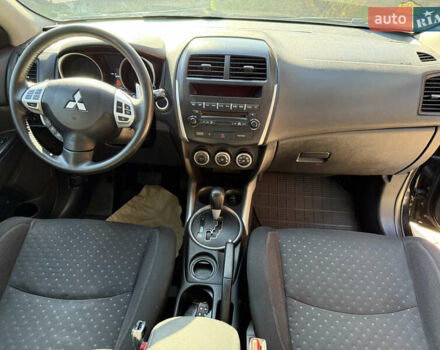 Чорний Міцубісі АСХ, об'ємом двигуна 1.8 л та пробігом 142 тис. км за 10999 $, фото 7 на Automoto.ua