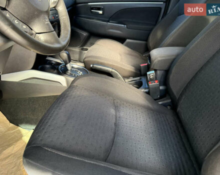 Чорний Міцубісі АСХ, об'ємом двигуна 1.8 л та пробігом 142 тис. км за 10999 $, фото 18 на Automoto.ua