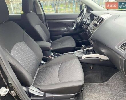 Черный Мицубиси АСХ, объемом двигателя 1.8 л и пробегом 175 тыс. км за 10900 $, фото 28 на Automoto.ua