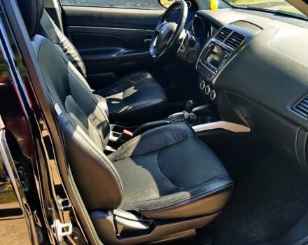 Черный Мицубиси АСХ, объемом двигателя 2.27 л и пробегом 221 тыс. км за 12700 $, фото 14 на Automoto.ua