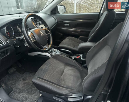 Черный Мицубиси АСХ, объемом двигателя 1.8 л и пробегом 195 тыс. км за 9000 $, фото 15 на Automoto.ua