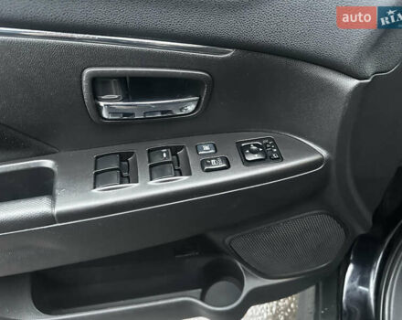 Черный Мицубиси АСХ, объемом двигателя 1.8 л и пробегом 195 тыс. км за 9000 $, фото 14 на Automoto.ua