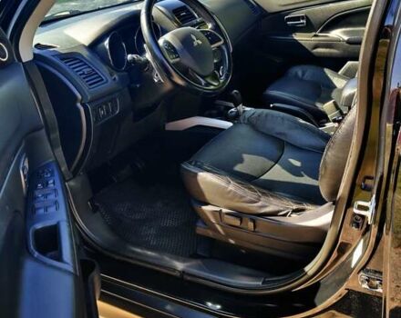 Черный Мицубиси АСХ, объемом двигателя 2.27 л и пробегом 221 тыс. км за 12700 $, фото 9 на Automoto.ua