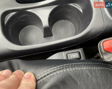 Чорний Міцубісі АСХ, об'ємом двигуна 2.3 л та пробігом 176 тис. км за 13700 $, фото 20 на Automoto.ua