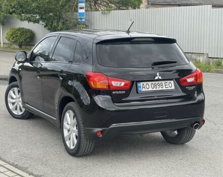 Черный Мицубиси АСХ, объемом двигателя 2 л и пробегом 205 тыс. км за 10500 $, фото 2 на Automoto.ua