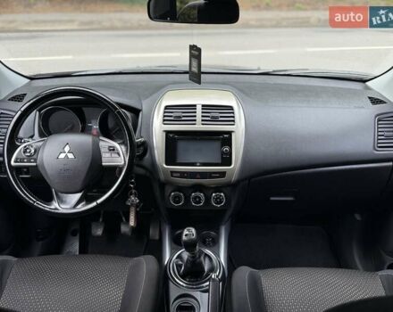 Черный Мицубиси АСХ, объемом двигателя 1.8 л и пробегом 185 тыс. км за 12300 $, фото 74 на Automoto.ua