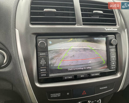 Чорний Міцубісі АСХ, об'ємом двигуна 2.3 л та пробігом 176 тис. км за 13700 $, фото 24 на Automoto.ua