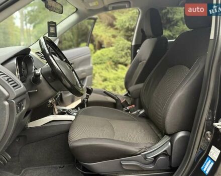 Черный Мицубиси АСХ, объемом двигателя 1.8 л и пробегом 185 тыс. км за 12300 $, фото 58 на Automoto.ua