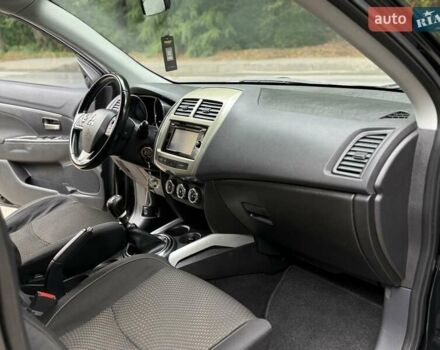 Черный Мицубиси АСХ, объемом двигателя 1.8 л и пробегом 185 тыс. км за 12300 $, фото 60 на Automoto.ua