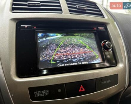 Черный Мицубиси АСХ, объемом двигателя 1.8 л и пробегом 185 тыс. км за 12300 $, фото 89 на Automoto.ua