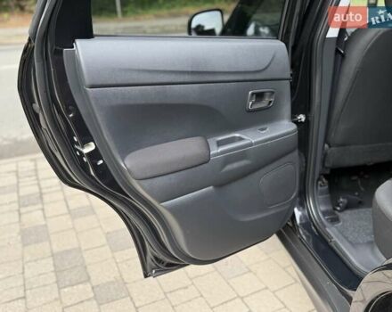 Черный Мицубиси АСХ, объемом двигателя 1.8 л и пробегом 185 тыс. км за 12300 $, фото 75 на Automoto.ua