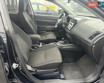 Чорний Міцубісі АСХ, об'ємом двигуна 2.3 л та пробігом 199 тис. км за 14300 $, фото 27 на Automoto.ua