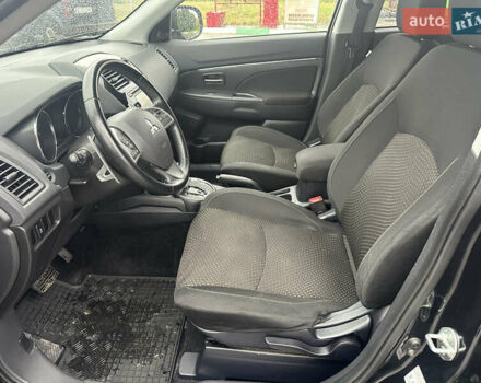 Чорний Міцубісі АСХ, об'ємом двигуна 2.3 л та пробігом 199 тис. км за 14300 $, фото 18 на Automoto.ua