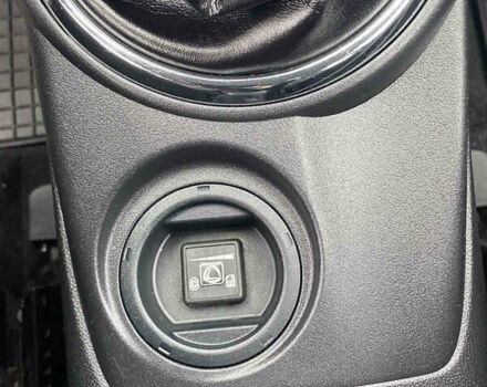 Черный Мицубиси АСХ, объемом двигателя 1.6 л и пробегом 192 тыс. км за 11400 $, фото 28 на Automoto.ua