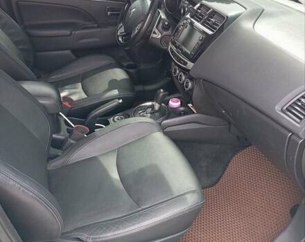 Чорний Міцубісі АСХ, об'ємом двигуна 2.3 л та пробігом 179 тис. км за 16500 $, фото 6 на Automoto.ua