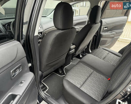 Чорний Міцубісі АСХ, об'ємом двигуна 2 л та пробігом 77 тис. км за 15999 $, фото 14 на Automoto.ua