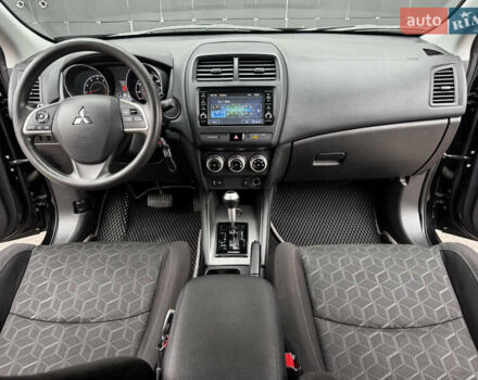 Чорний Міцубісі АСХ, об'ємом двигуна 2 л та пробігом 77 тис. км за 15999 $, фото 20 на Automoto.ua