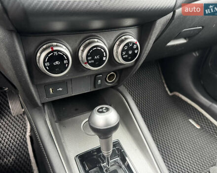 Чорний Міцубісі АСХ, об'ємом двигуна 2 л та пробігом 77 тис. км за 15999 $, фото 27 на Automoto.ua