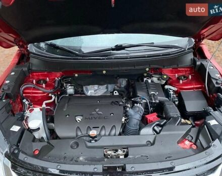 Чорний Міцубісі АСХ, об'ємом двигуна 2 л та пробігом 63 тис. км за 18800 $, фото 33 на Automoto.ua