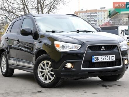 Черный Мицубиси АСХ, объемом двигателя 1.8 л и пробегом 266 тыс. км за 8700 $, фото 1 на Automoto.ua