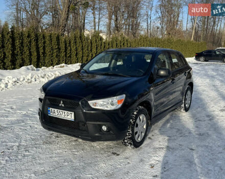 Черный Мицубиси АСХ, объемом двигателя 1.8 л и пробегом 137 тыс. км за 10200 $, фото 1 на Automoto.ua